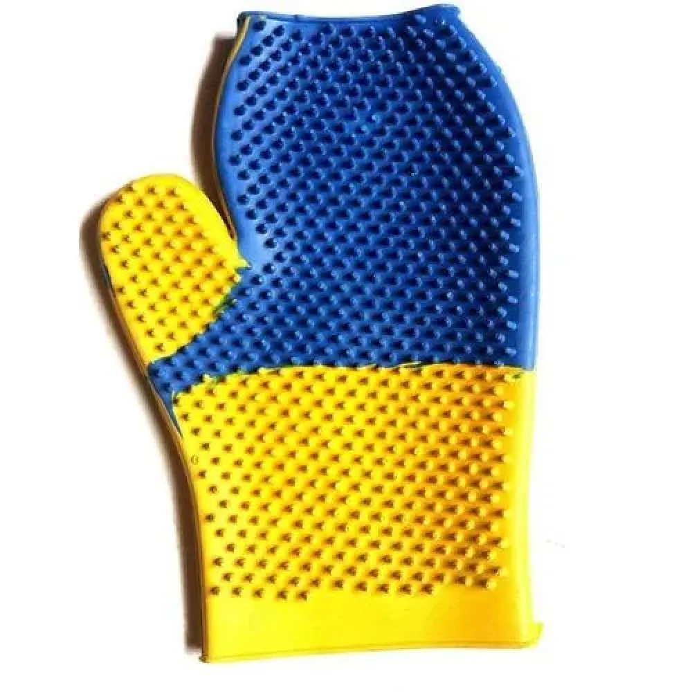 Chullbull Bathing and Grooming Gloves for Dogs and Cats (Yellow)