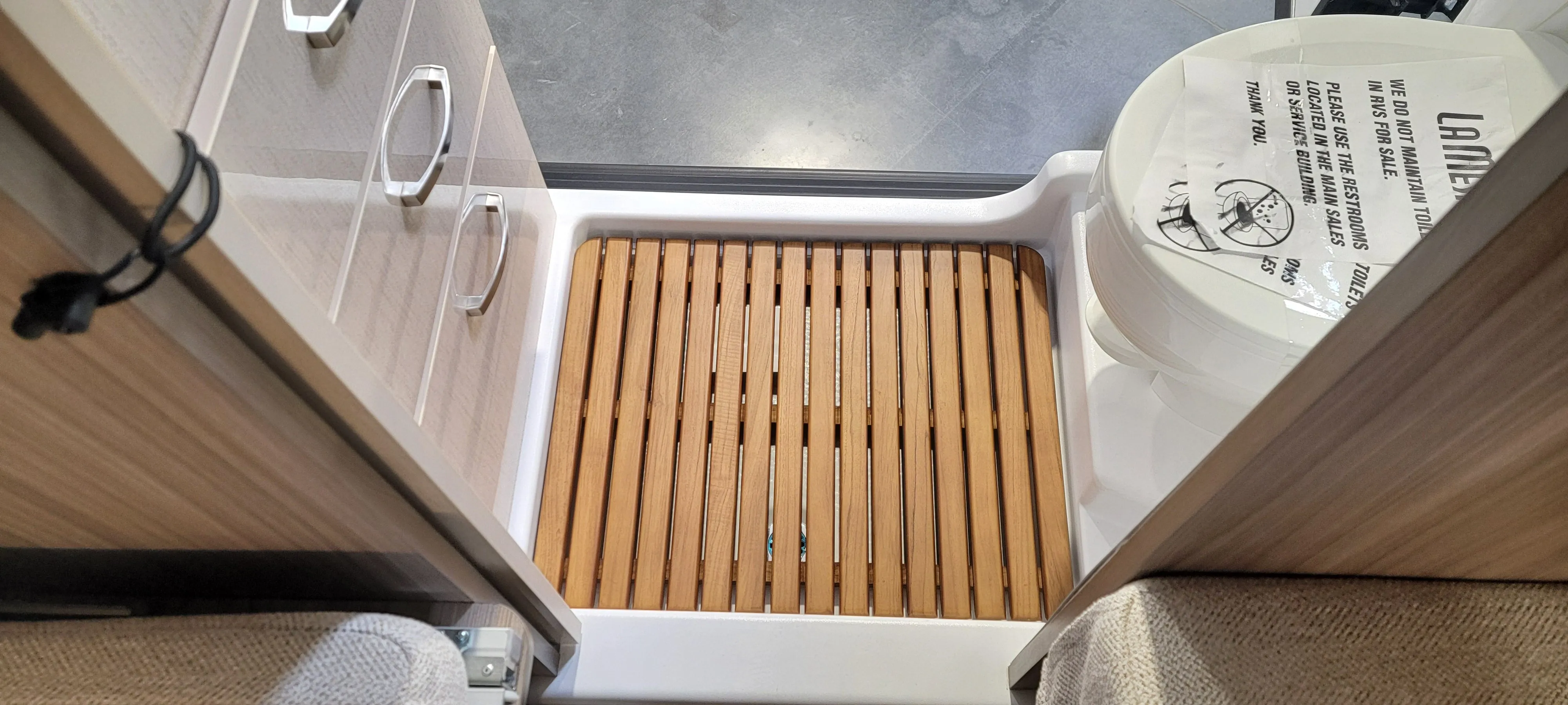 Jayco Swift 20T teak shower mat