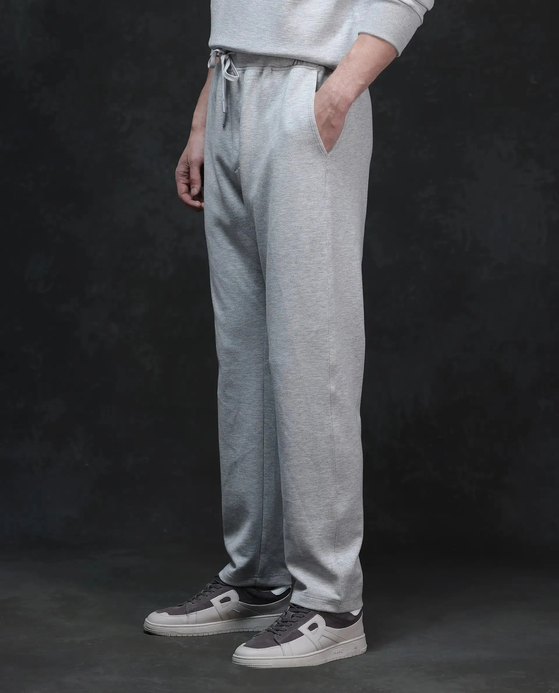 Rare Rabbit Men Renk Melange Grey Modal Fabric Drawstring Closure Baggy Fit Plain Track Pant